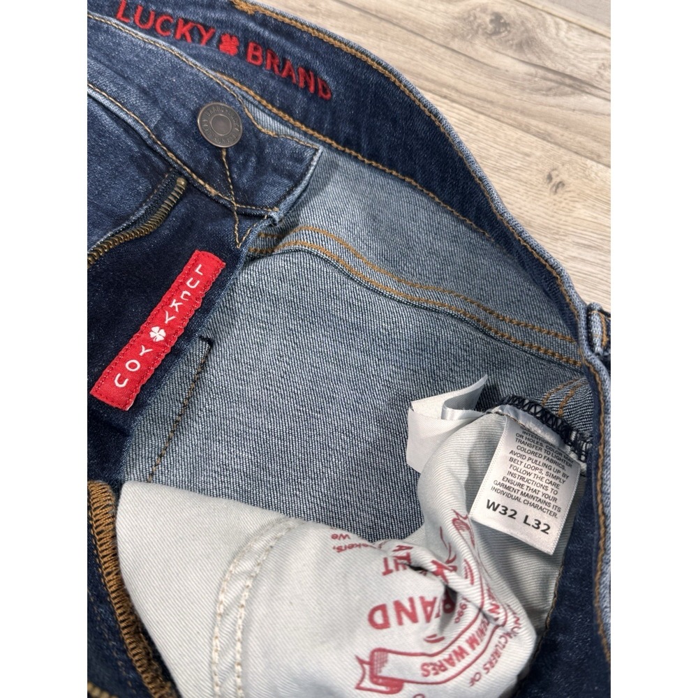 Lucky Brand 410 Straight Jeans Mens 32x32 Blue Medium Wash Denim 5-Pocket Casual - Picture 5 of 11